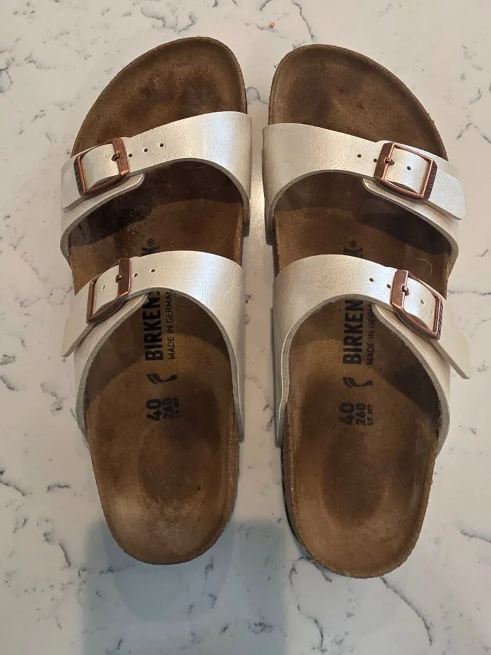 Birkenstock Sydney Sandal in Pearl White, Size 9, EUC - Picture 4 of 5
